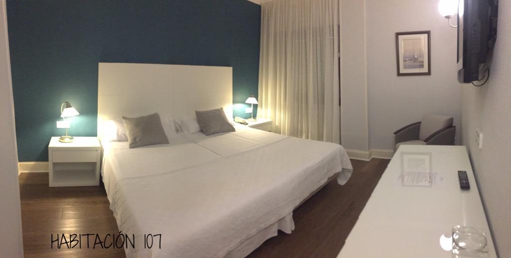 Hostal Vista Alegre Кастро-Урдіалес Екстер'єр фото