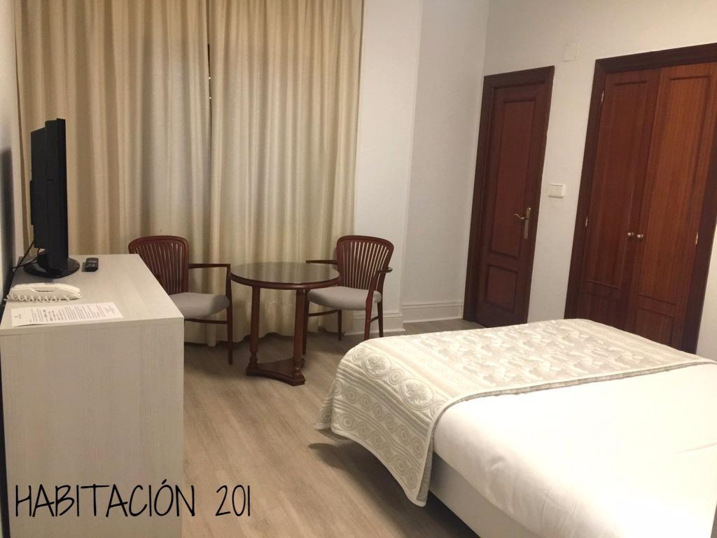 Hostal Vista Alegre Кастро-Урдіалес Екстер'єр фото