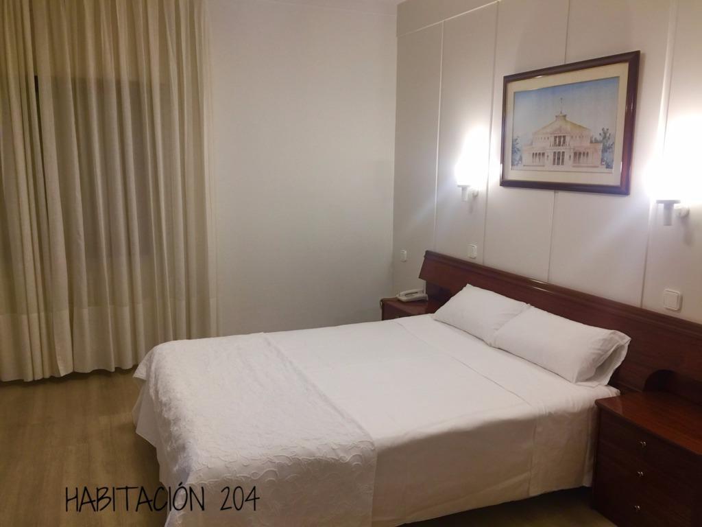 Hostal Vista Alegre Кастро-Урдіалес Екстер'єр фото