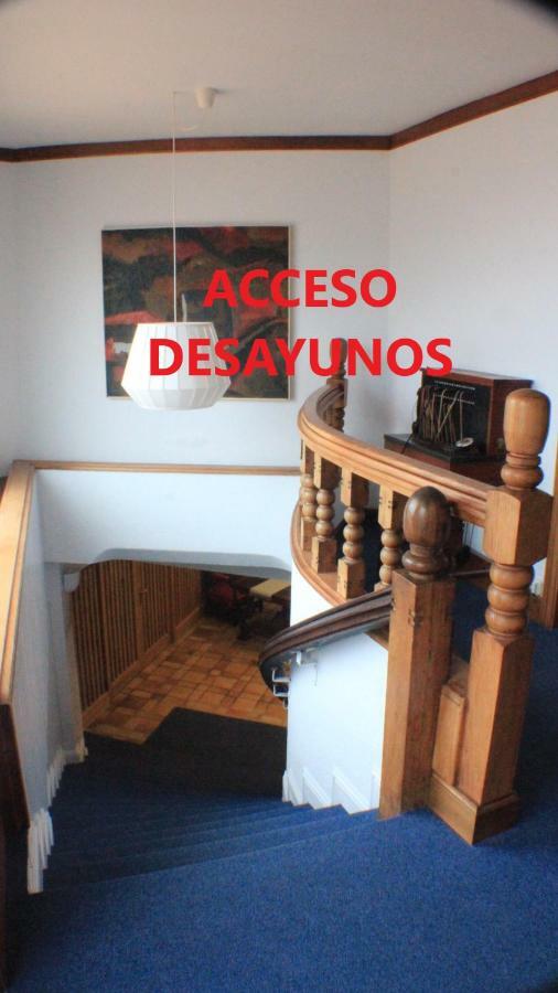 Hostal Vista Alegre Кастро-Урдіалес Екстер'єр фото